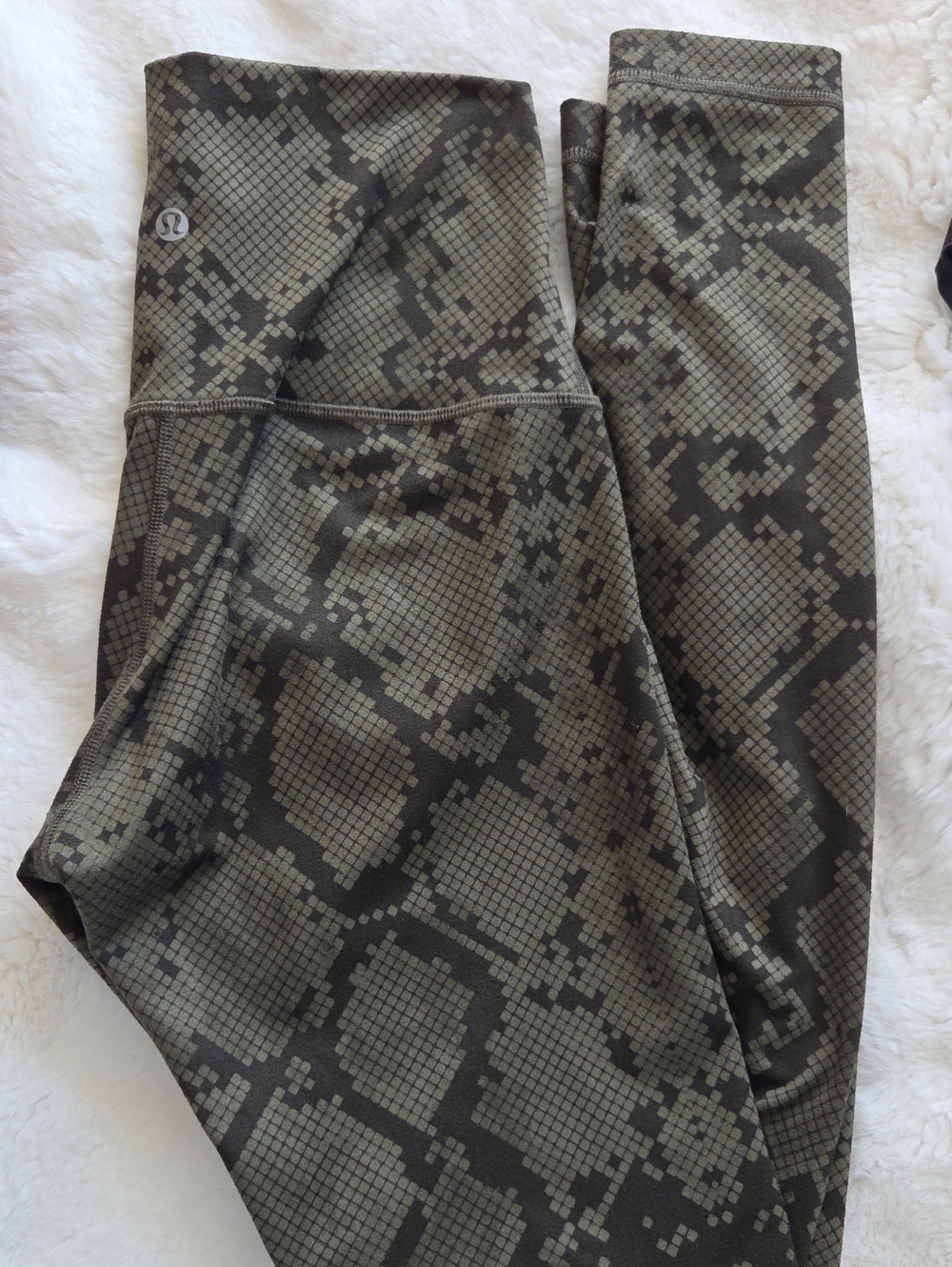 lululemon athletica Olive & Black Snake-Print Leggings